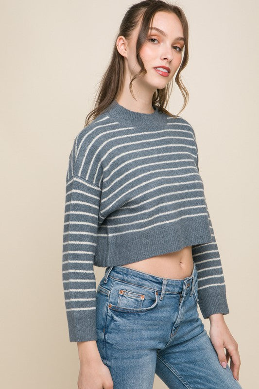 Cropped Pullover Sweater - Artemisia Clothing Shop
