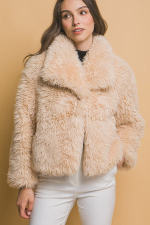Extremly Soft  Faux Fur Jacket